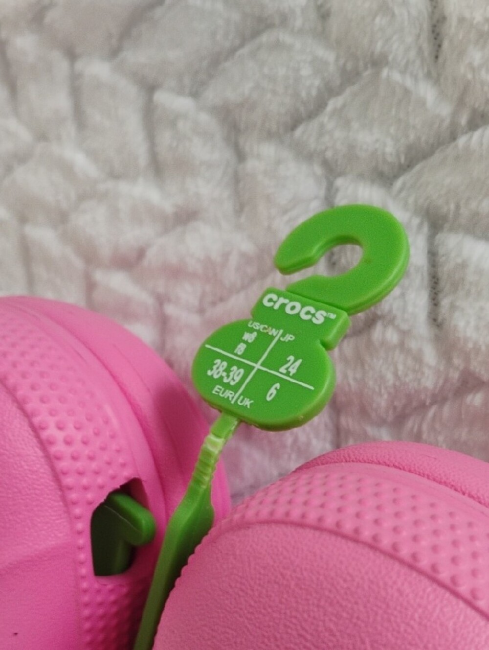 CROCS Classic Clog in Bright Pink - Picture 2 of 5